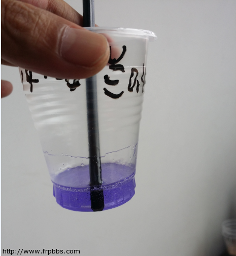 加入促进剂的颜色