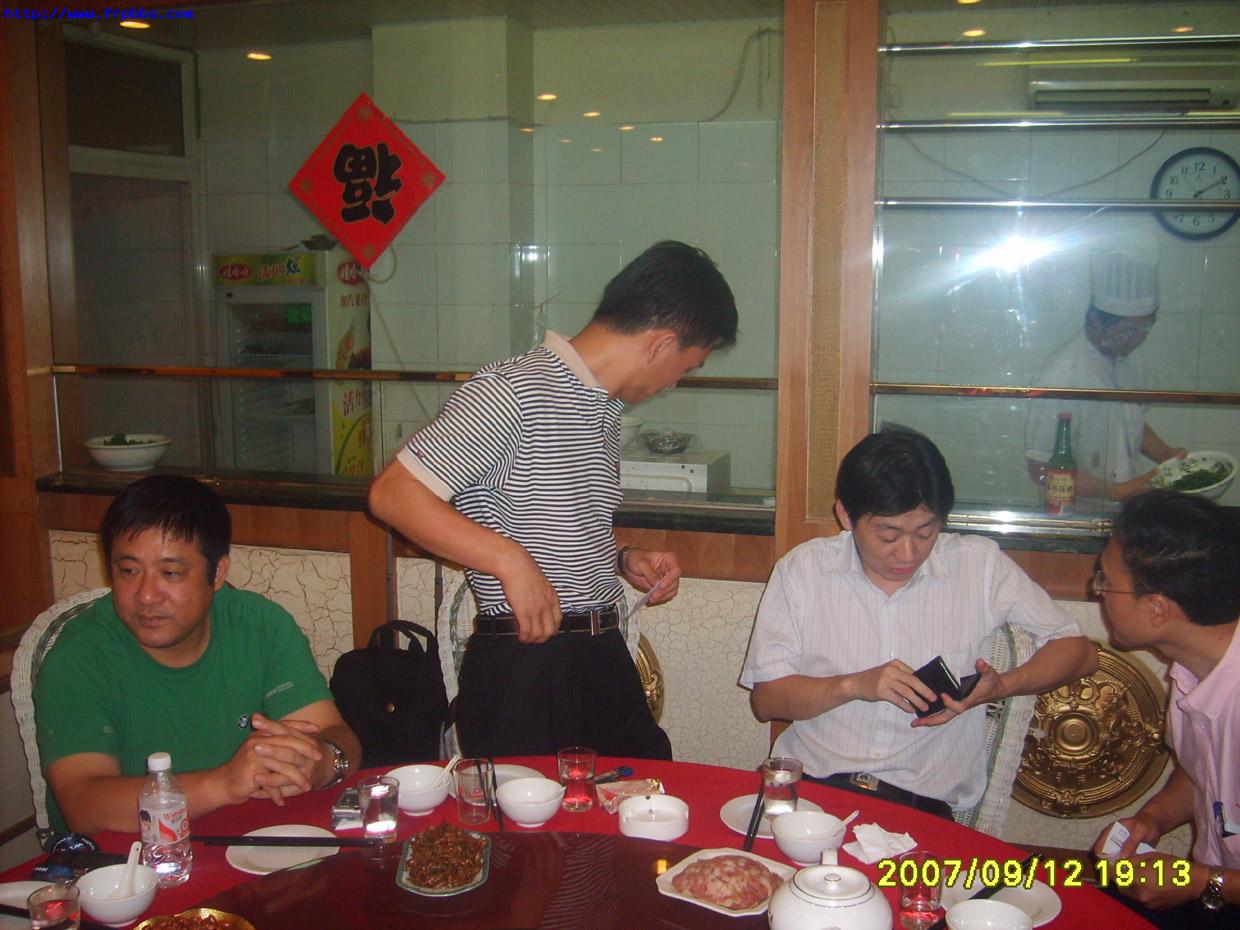 我怎么就没有名片呢！