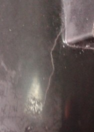 改进后料子&nbsp;&nbsp; 裂缝在活的侧面