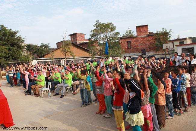 广州博皓参加广东省江西上犹商会2014年捐资助学活动4